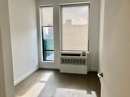 Rented by Modern Spaces | media 9