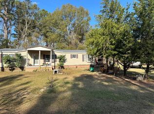 686 Victory Cir, Lyons, GA 30436