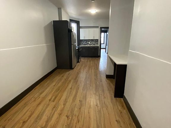 3rd image of 182 Ocean Ave #3L