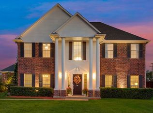 310 Laurel Trail Dr, Terrell, TX 75160