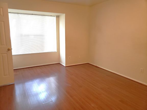 4th image of 1885 Palm Cove Boulevard #10-209