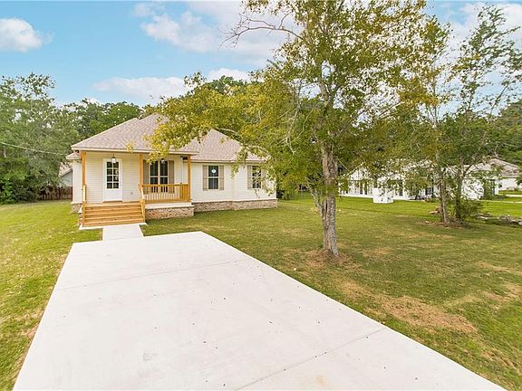 3rd image of 61259 Rock Dr