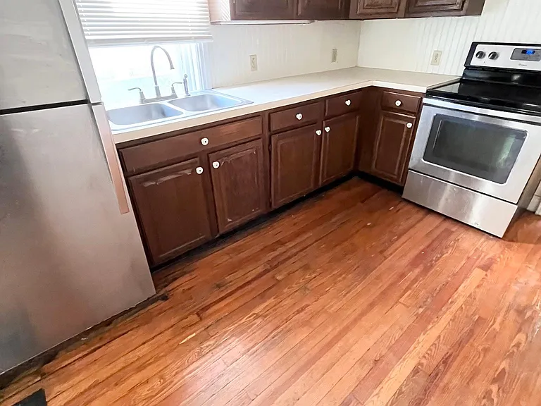 506 W Main St #506 — Photo 2