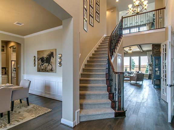 2 Story Foyer