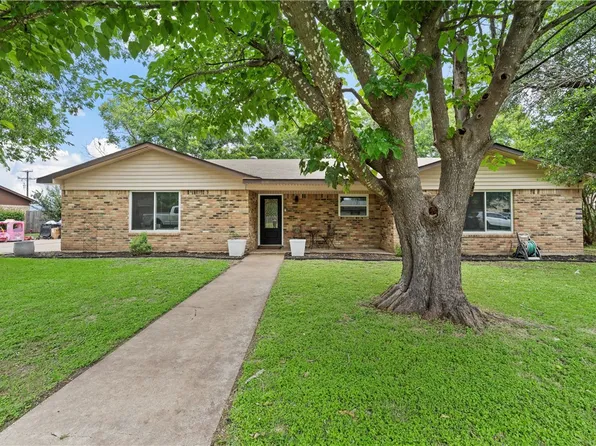 102 Thompson Cir, Lorena, TX 76655