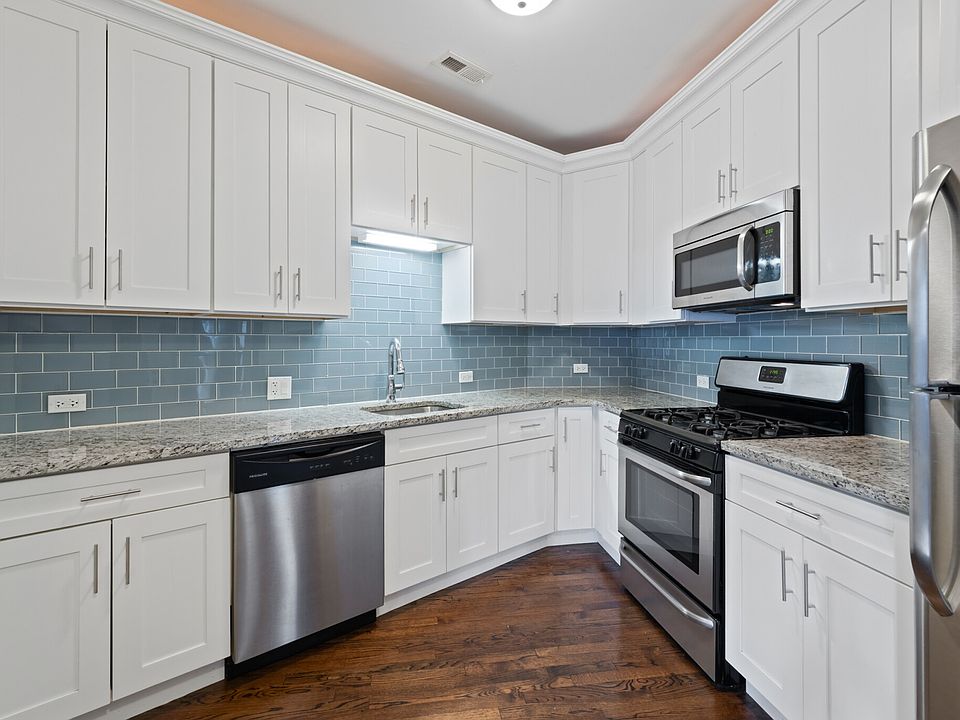 1st image of 15 N Vail Ave #207D