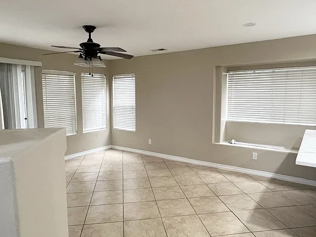 2325 Eastridge Loop — Photo 4