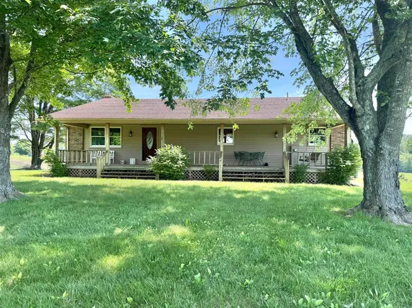 2315 McKendree Chapel Rd, Morgantown, KY 42261