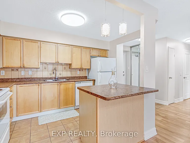 260 Davis Dr #1014 — Photo 6