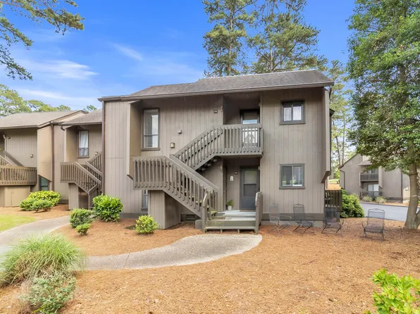 800 Saint Andrews Dr, Pinehurst, NC 28374