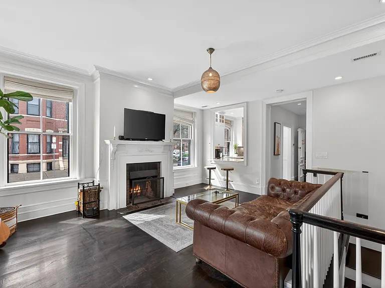 12 Hereford St #2 — Photo 1