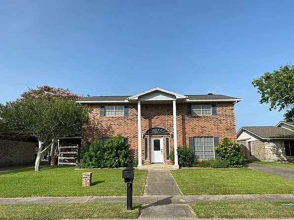 101 Poesta Dr, Portland, TX 78374