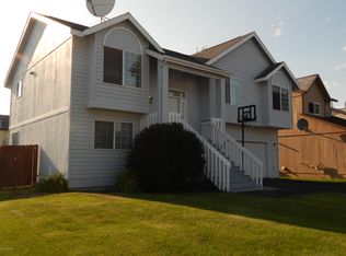 8020 Berry Patch Dr, Anchorage, AK 99502
