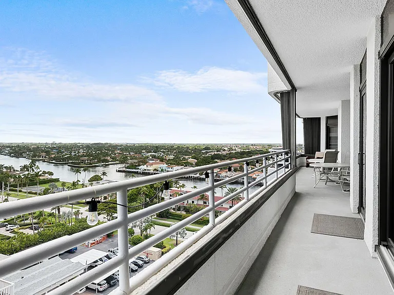 2901 S Ocean Blvd #1 — Photo 34