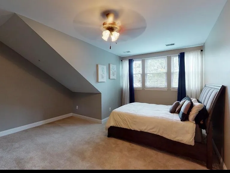 8605 Capistrano Way — Photo 11