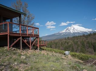 8936 Blue Jay Ln, Weed, CA 96094