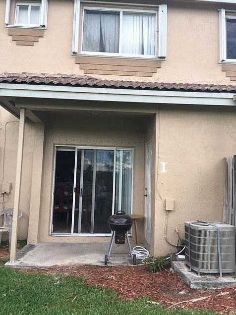 2nd image of 2224 SE 23rd Ave #2224
