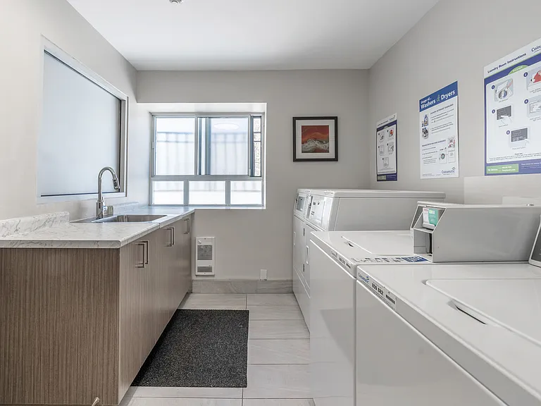 608 Church St — Photo 10