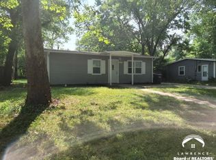 1528 Powers St, Lawrence, KS 66044