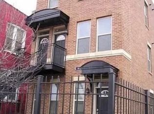 925 S Kedzie Ave #3, Chicago, IL 60612