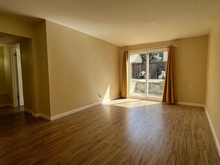 1524 Lafayette St #B — Photo 5