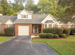 107 Devon Park Dr, Greenwood, SC 29649