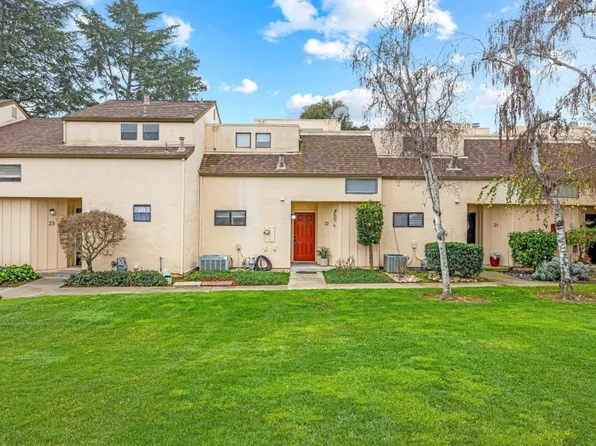 8170 Westwood Dr APT 22, Gilroy, CA 95020