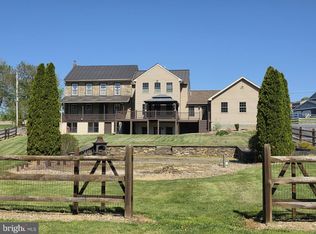 520 Sunday Rd, Lenhartsville, PA 19534