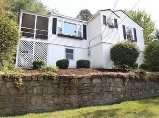 239 School St, Northbridge, MA 01534