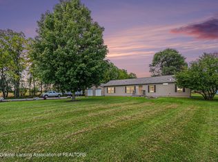 5495 E Price Rd, Saint Johns, MI 48879