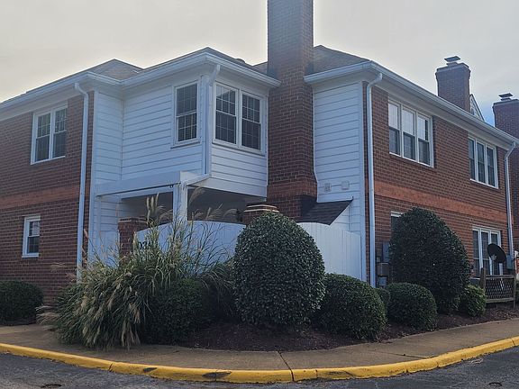 2nd image of 103 Turnbridge Ln APT A