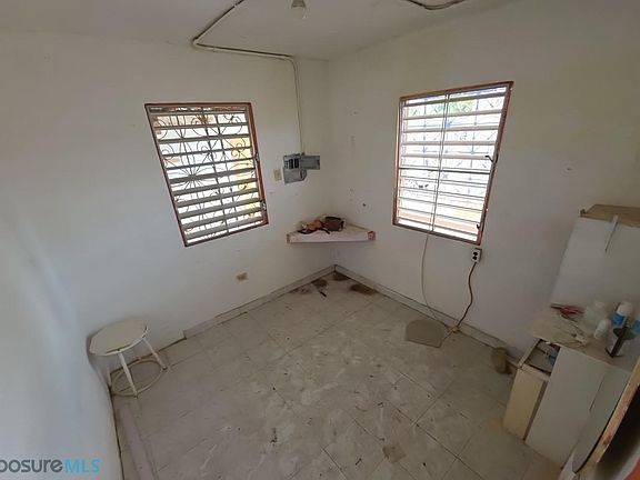 5th image of 58 Commons Imbery Bo Florida Calle Corazon #3
