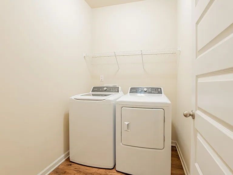 6130 Mahogany Ter — Photo 34