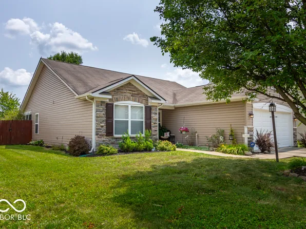 5411 Bombay Dr, Indianapolis, IN 46239