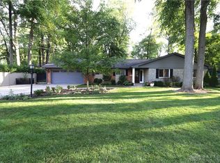 2349 Westlawn Dr, Dayton, OH 45440