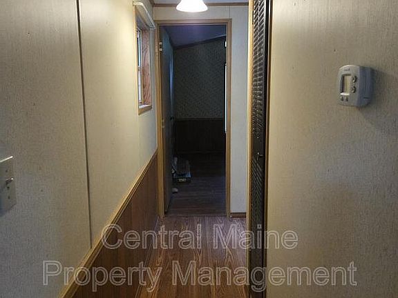 3rd image of 400 Friendship St