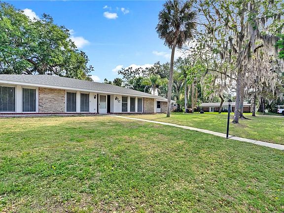 4th image of 493 Palm Dr