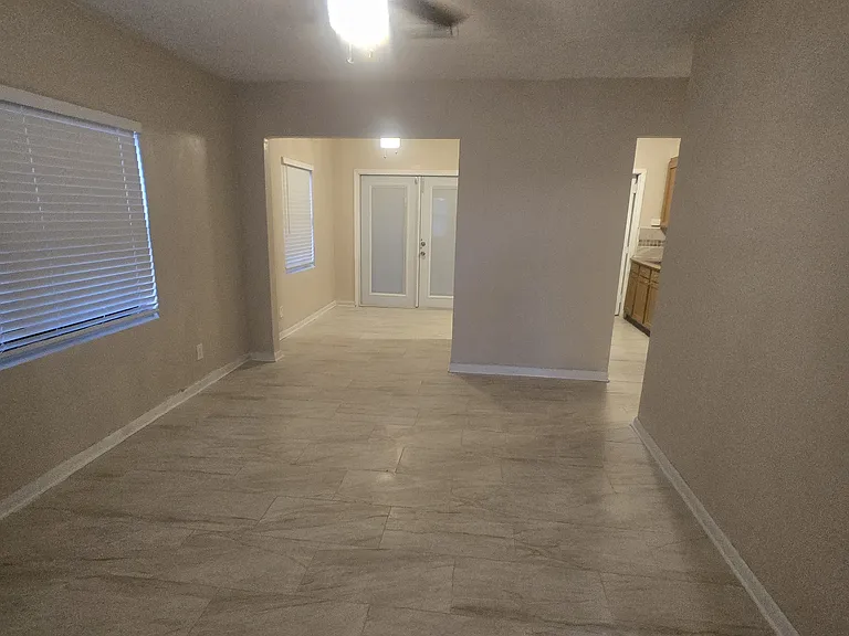 1739 Melson Ave — Photo 31