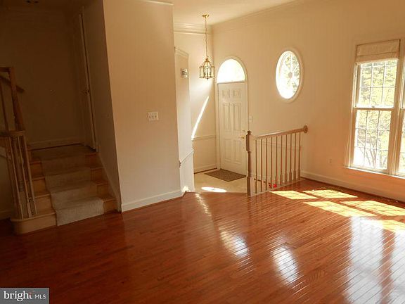 2nd image of 418 Winding Rose Dr