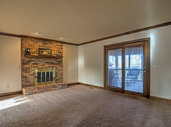 4th image of 4268 Brookhill Dr