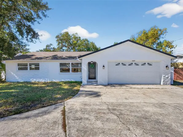 5425 Drinkard Dr, New Port Richey, FL 34653