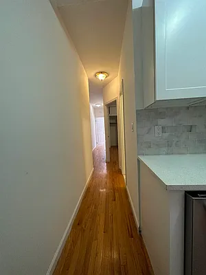 Rented by Peter R. Hungerford, LREB | media 24