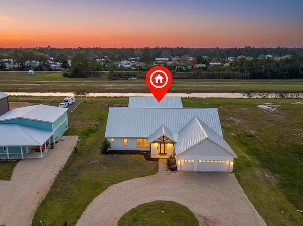 298 Plantation Dr, Port Saint Joe, FL 32456