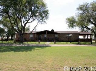 1615 Fm 1996, Oglesby, TX 76561