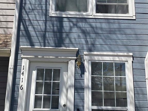 5th image of 1416 W Telegraph Hill Dr