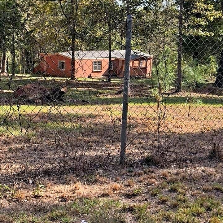 2nd image of 1210 Jack Malcom Rd