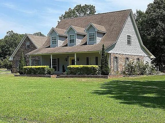 3rd image of 200 County Road 445