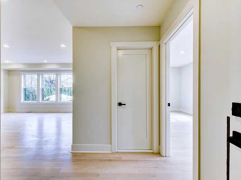 48 Walnut St #1 — Photo 18