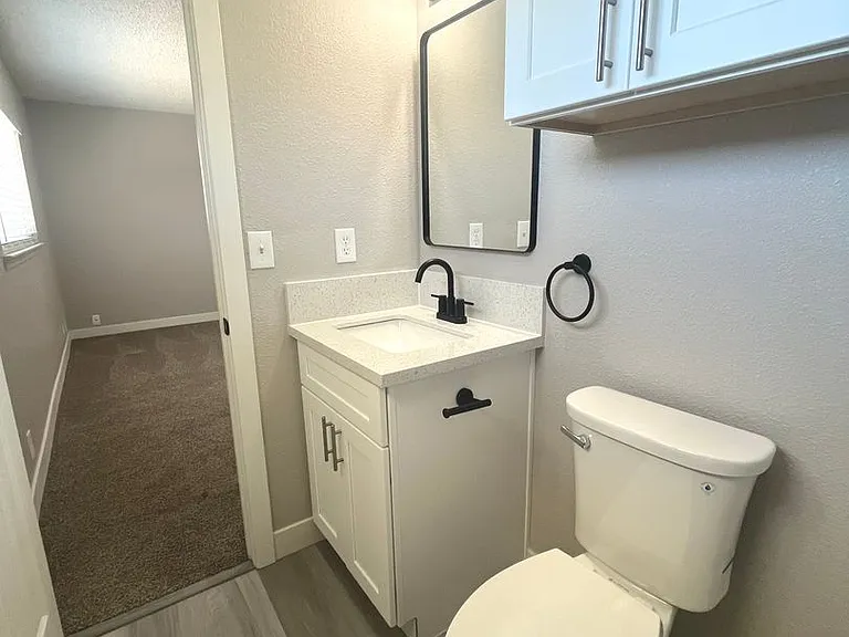 3801 Valley Forge Ave — Photo 31