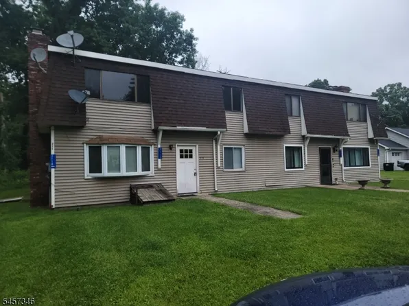 211 Lake Shore North BLDG 211 #C, Montague Twp., NJ 07827